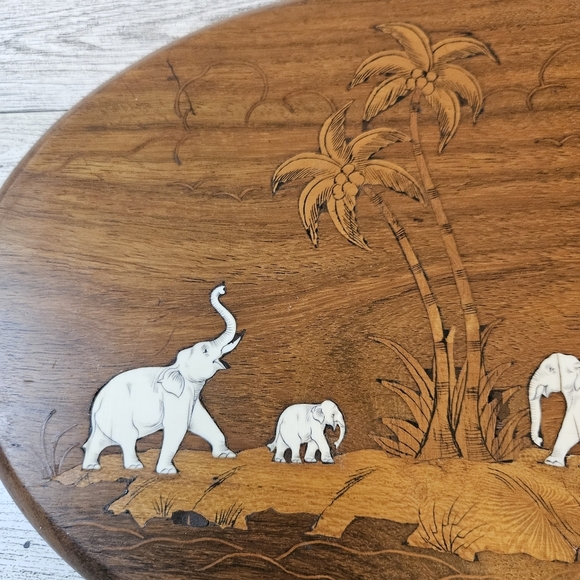 VTG INLAID WOOD PLAQUE PICTURE WALL ART WITH INLAY BONE ELEPHANTS 12" x 9" - Picture 3 of 12